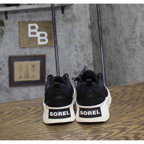 NWT SOREL Womens Out N About lV Low Waterproof Sneaker 2088221 Black 5.5M - Picture 11 of 14